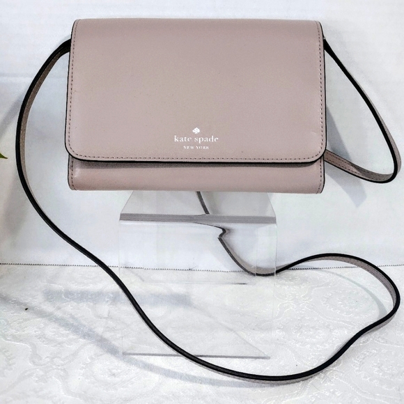 kate spade Handbags - Kate Spade Purse